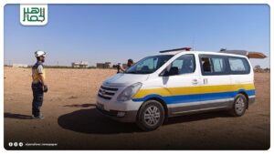 إزالة العوائق استعدادا لبدء عمليات الصيانة والترميم في مدرسة قرية مدنة في ريف منبج 