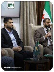 جلسة حوارية موسعة ضمت رؤساء مجالس الوحدات الإدارية ورؤساء البلديات في محافظة إدلب.